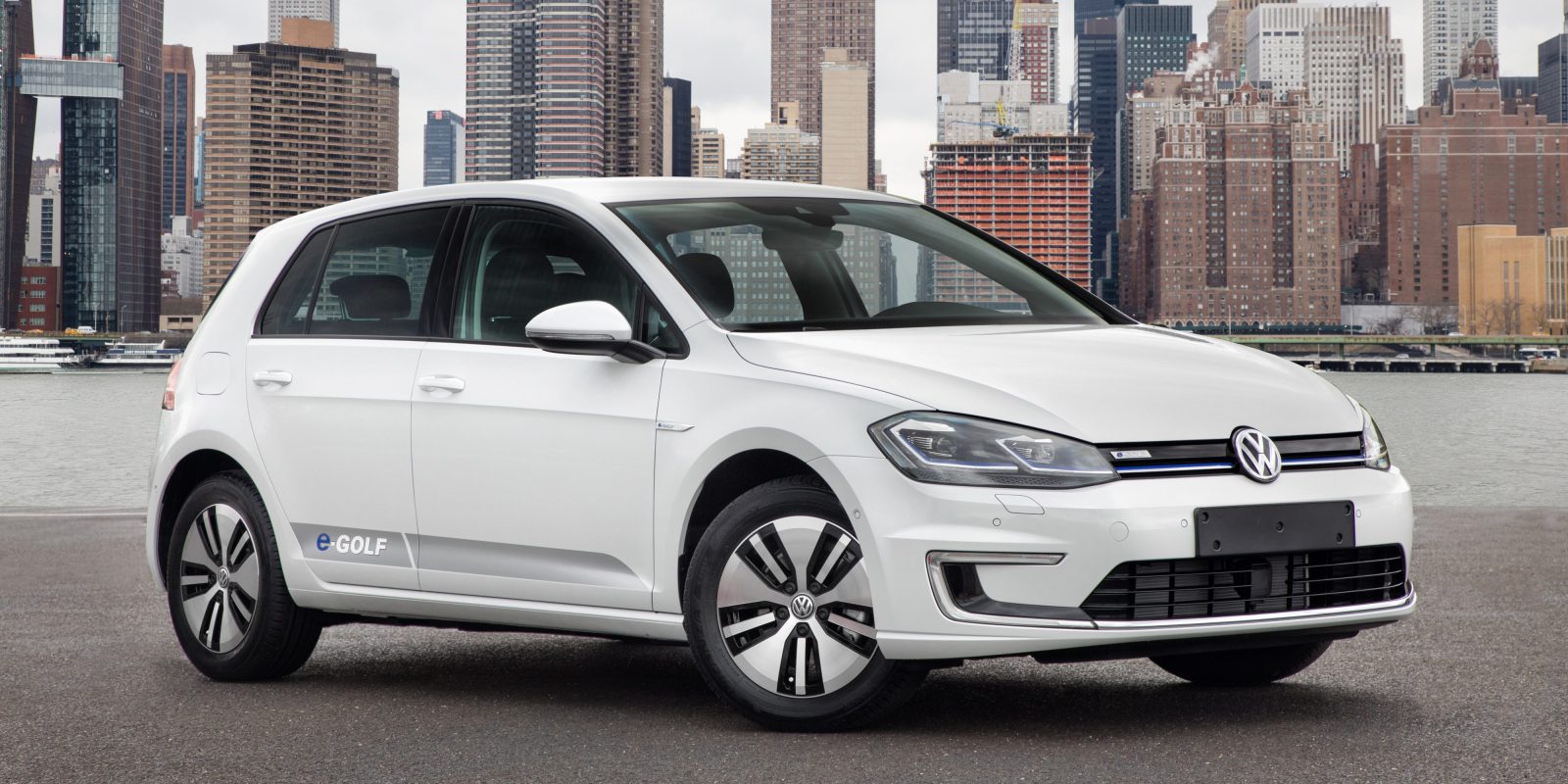 Volkswagen E-Golf - Affordable Electric cars