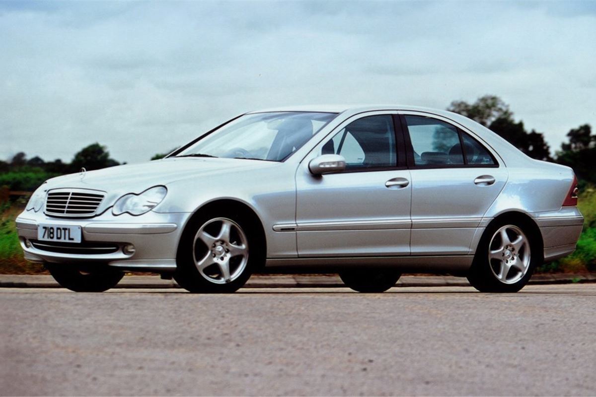 Mercedes Benz C200 2000 (1)