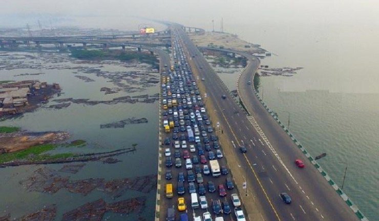 Uber Passenger Jumps Third Mainland Bridge - CHeki Nigeria 1