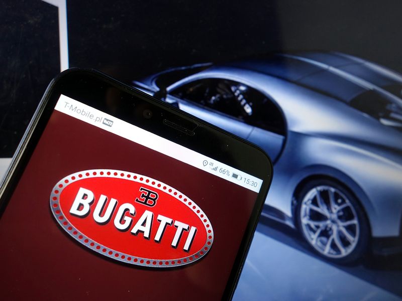 Bugatti - Covid19 carmakers shut down