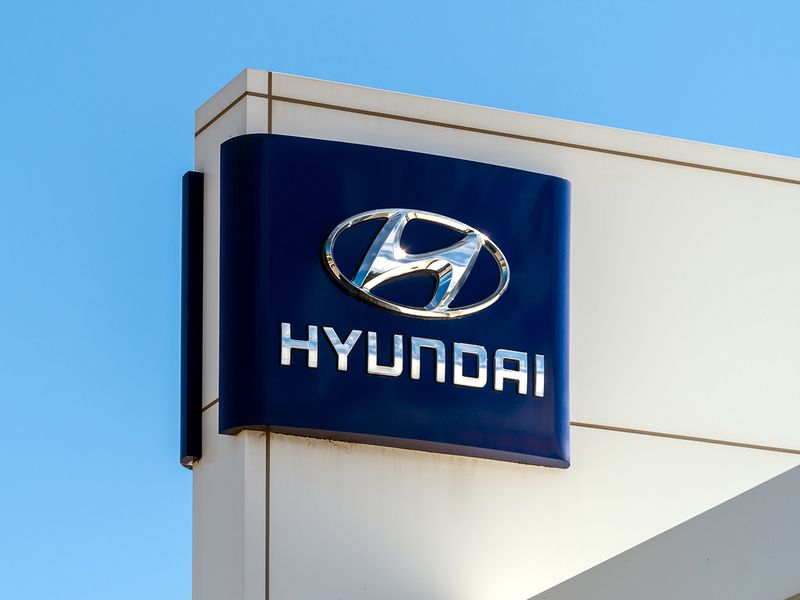 Hyundai - Covid19 carmakers shut down
