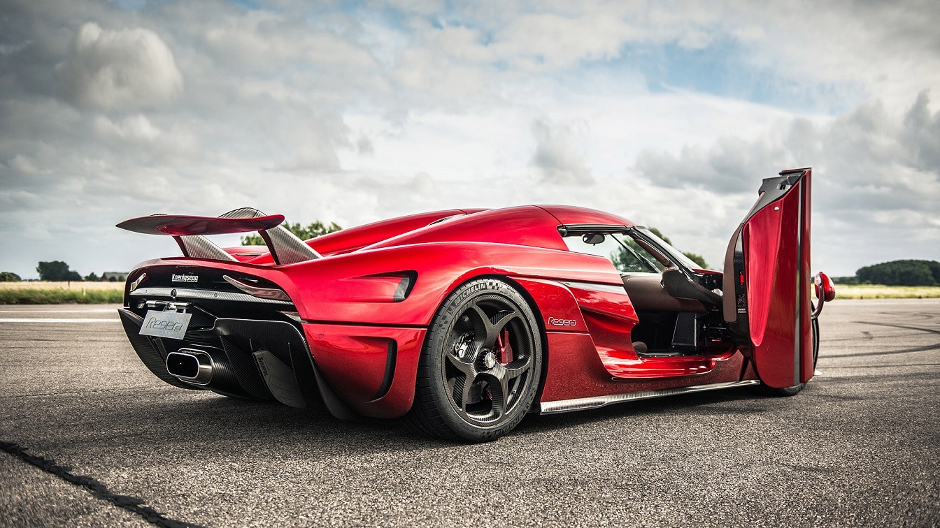 Koenigsegg Agera RS - Fastest cars in the world 2020