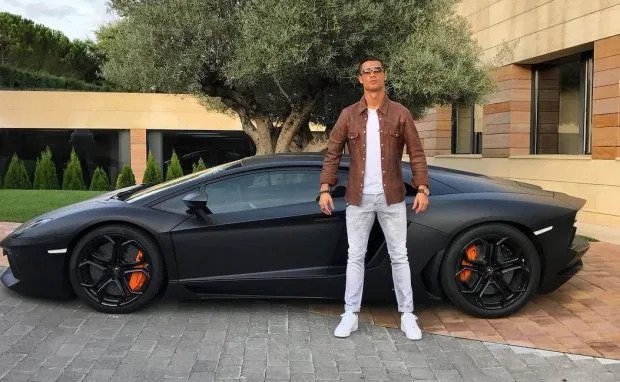 Ronaldo with his Lamborghini Aventador