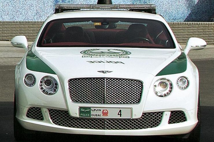 Fastest police cars in the world - Bentley Bentayga - Dubai